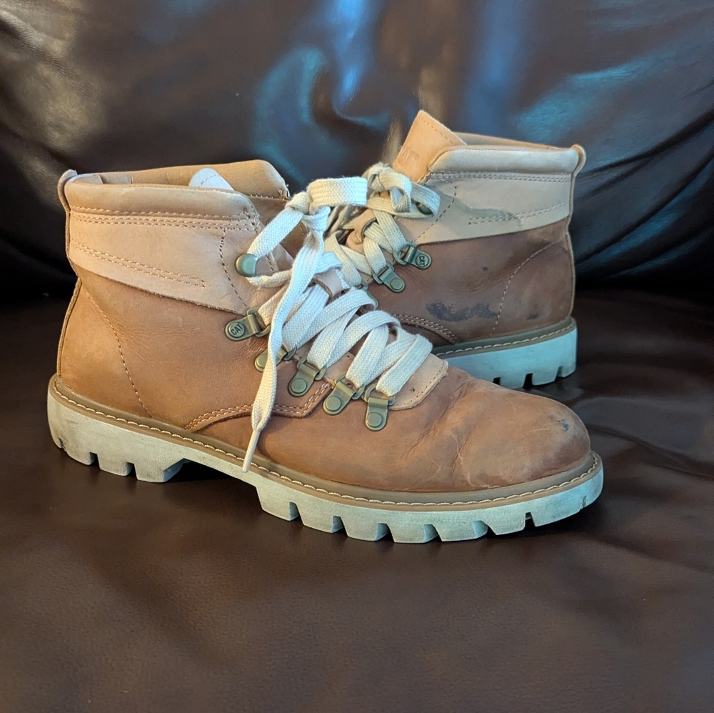 CAT Boots for women size 8 5